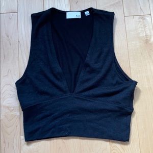 Aritzia Wilfred Black Crop Top M